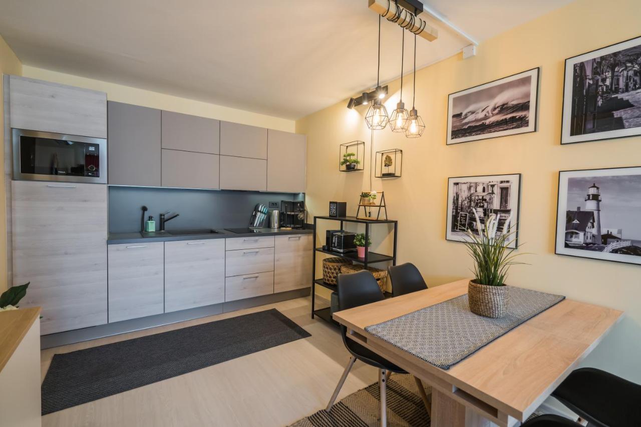 Mf Adriana Panorama Apartment Siofok Dış mekan fotoğraf