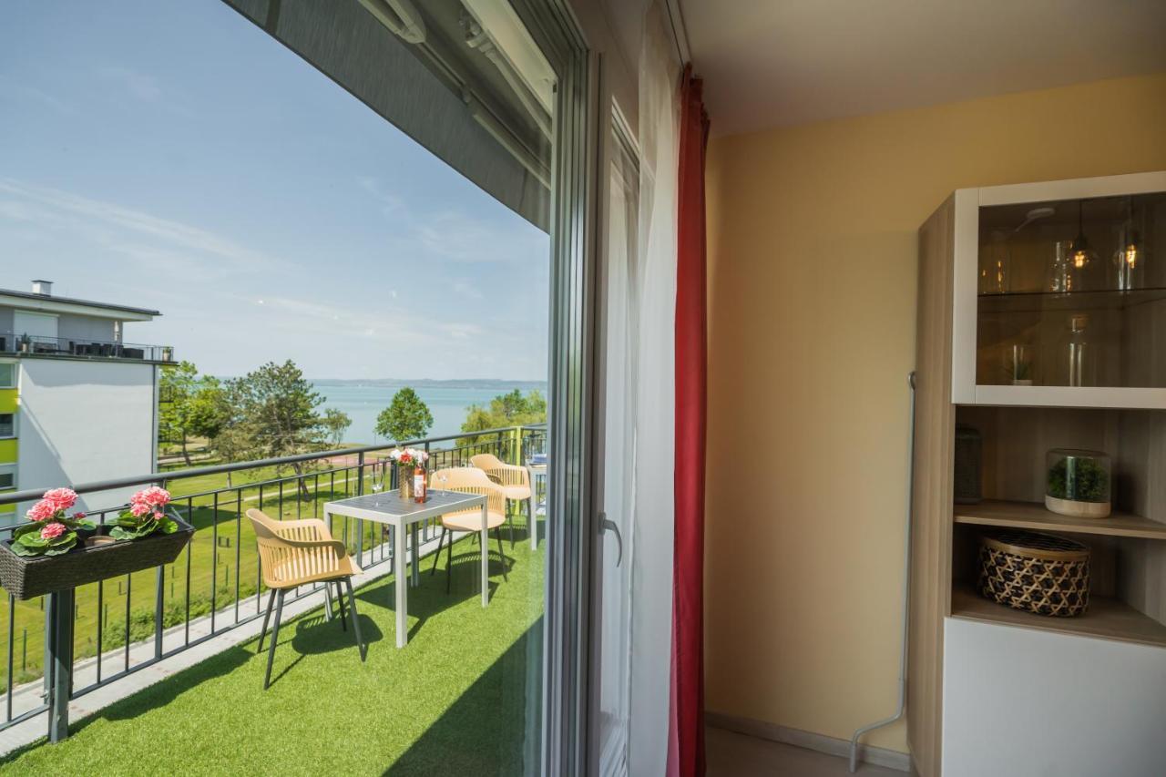 Mf Adriana Panorama Apartment Siofok Dış mekan fotoğraf
